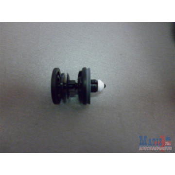 Клипса обшивки двери для Volkswagen Polo